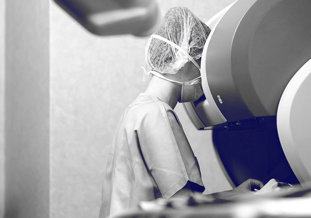 Robotic Surgery 1000x700 Robotic Surgery 1000x700